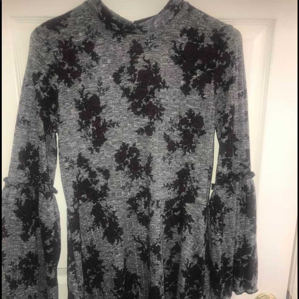 Grey black floral long sleeve dress